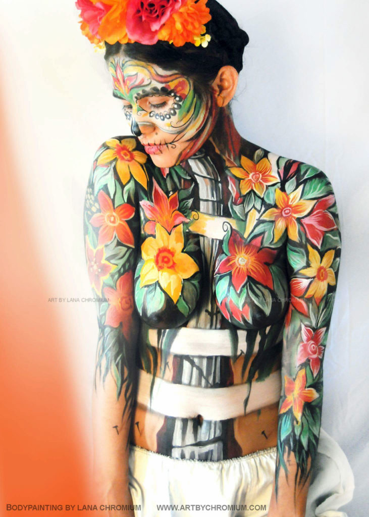 Private Body Painting + Private Photoshoot in the Studio > Bodypainting