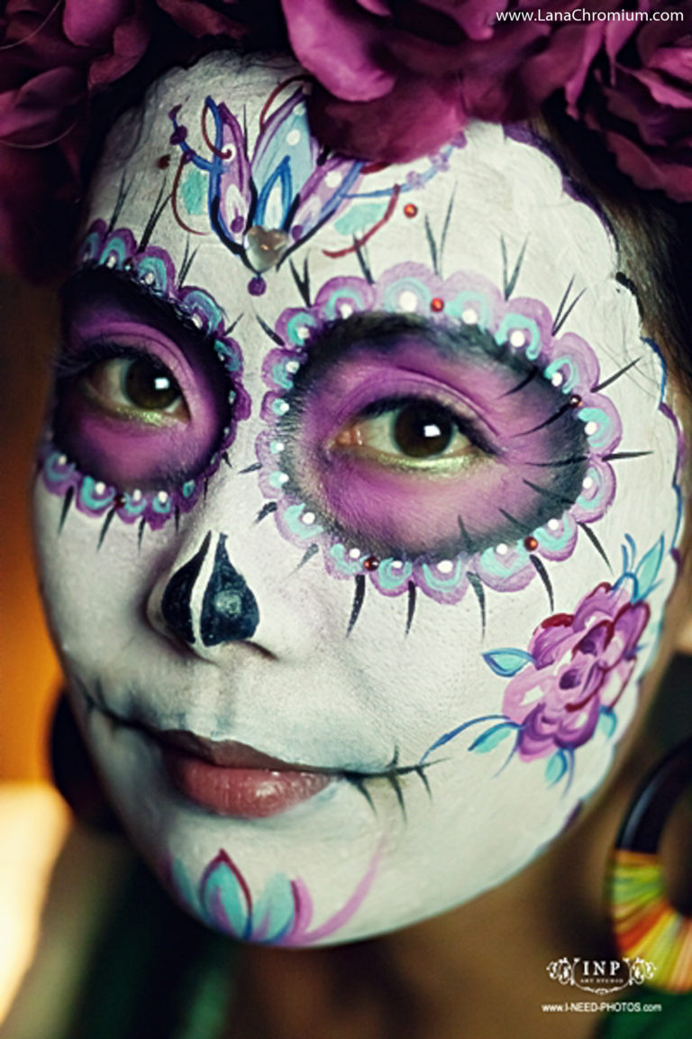 Dia De Los Muertos Face Painting in San Diego Bodypainting and Fine Art by Lana Chromium
