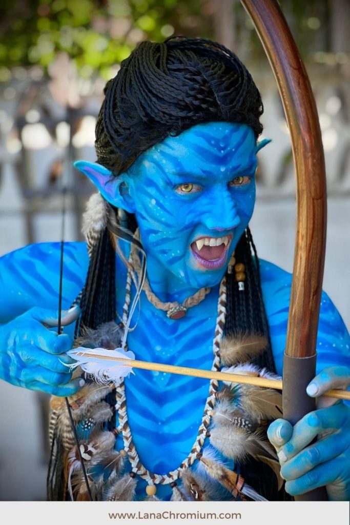 Transform into a Na'vi from the planet Pandora with my Avatar bodypainting cosplay services, bringing the fantastical world of James Cameron's blockbuster film to life at events like Comic-Con and beyond.