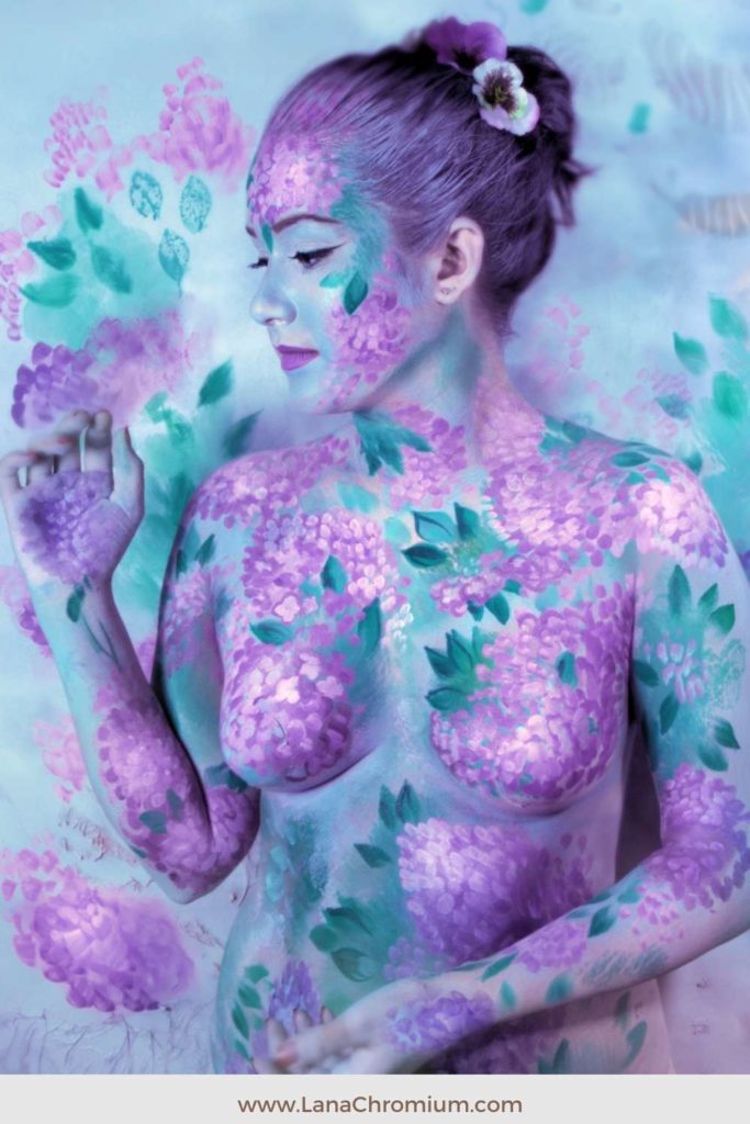 [Image: Purple Lilacs Bodypainting] [Image: Detail Shot - Purple Lilacs Bodypainting]